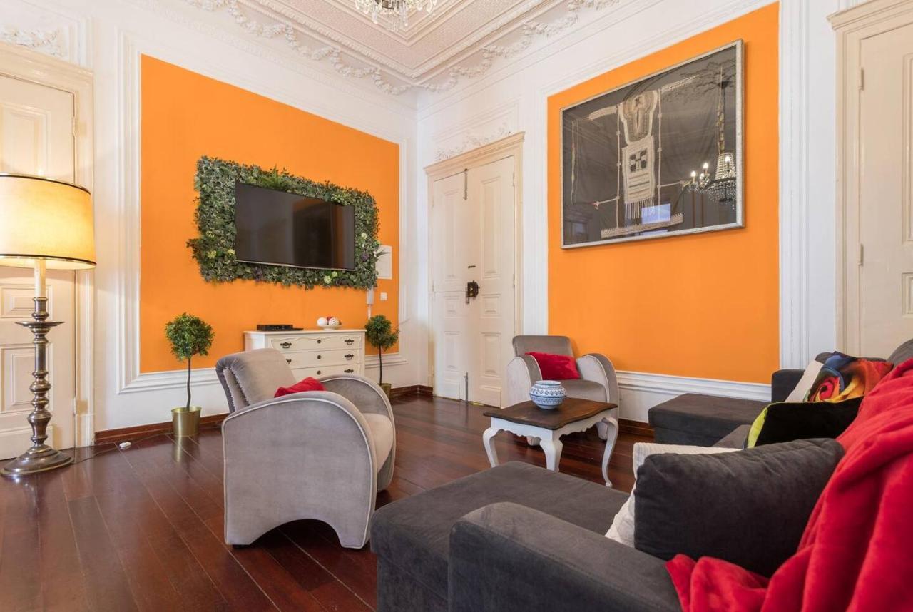 3 Bedroom, 2 Bathroom - Palma * Lisboa